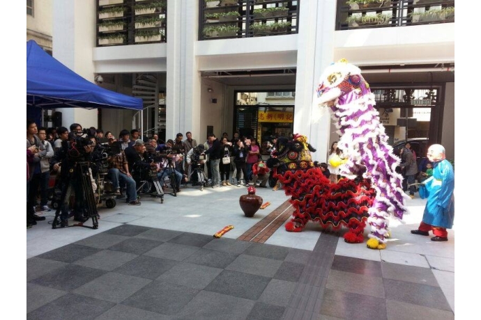 1001985_316672358486591_2120808694413606088_n